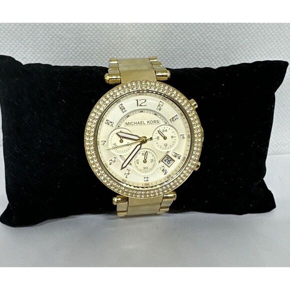 Michael Kors MK5632 Women\'s Gold Tone Analog Dial Quartz Wrist Watch NUL50